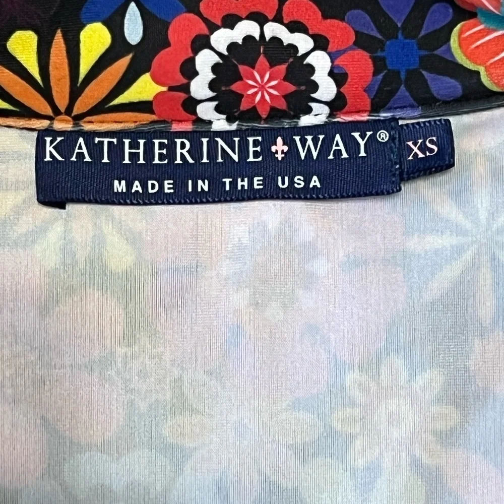 KATHERINE’S WAY DORAL dress in bold blossoms shift dress NWOT size XS UPF 50+ - Picture 11 of 12
